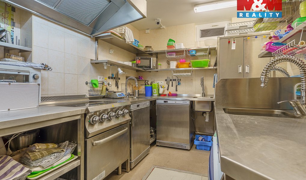 Prodej nájemního domu, činžáku 402 m², Karlovy Vary – náhled fotky 10
