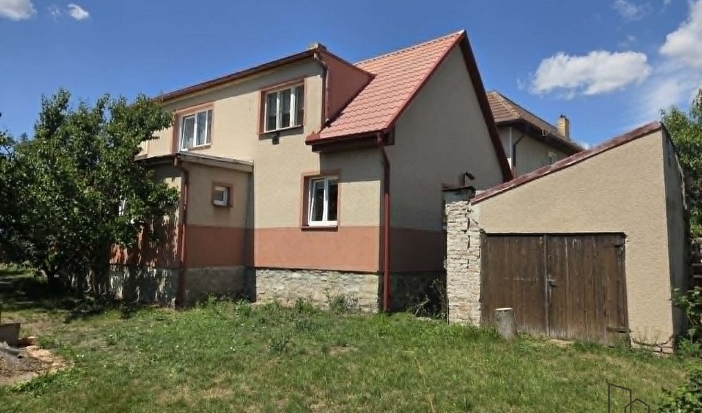 Prodej domu 146 m² s pozemkem 820 m², Církvice – náhled fotky 2