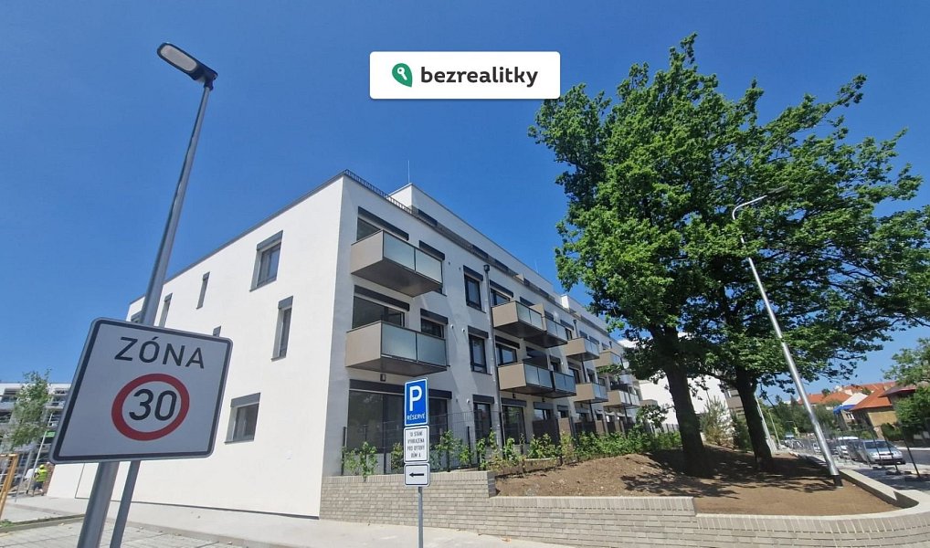 Prodej bytu 3+kk 74 m², Kladno – náhled fotky 9