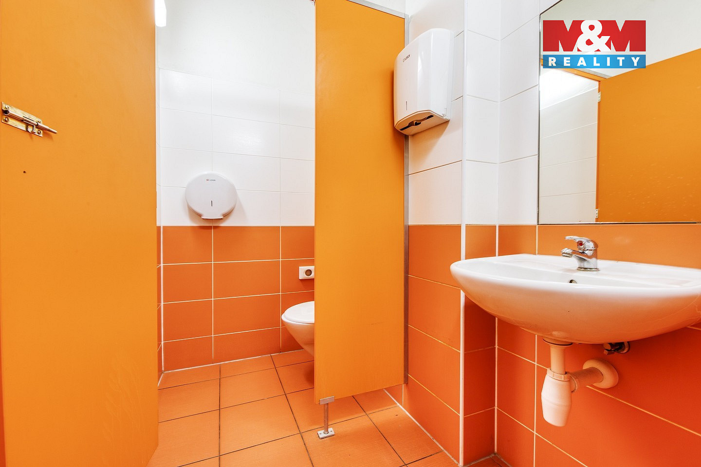 Pronájem skladovacích prostor 178 m² – pohled 4
