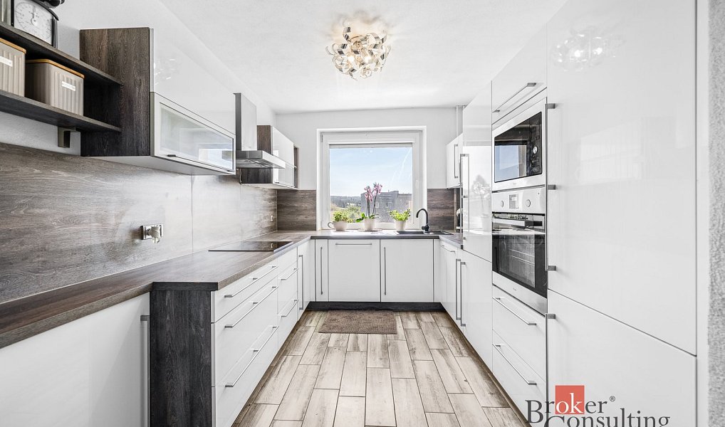 Prodej bytu 3+1 78 m², Chrást – náhled fotky 3