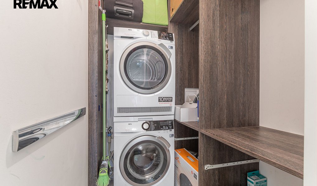 Pronájem bytu 3+kk 69 m², Praha – náhled fotky 16