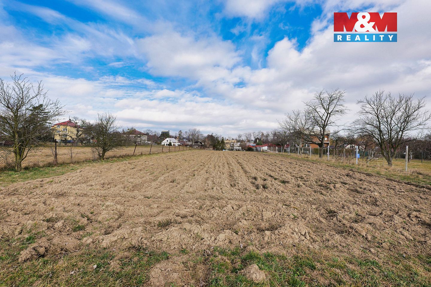 Prodej zahrady 1 812 m² – další