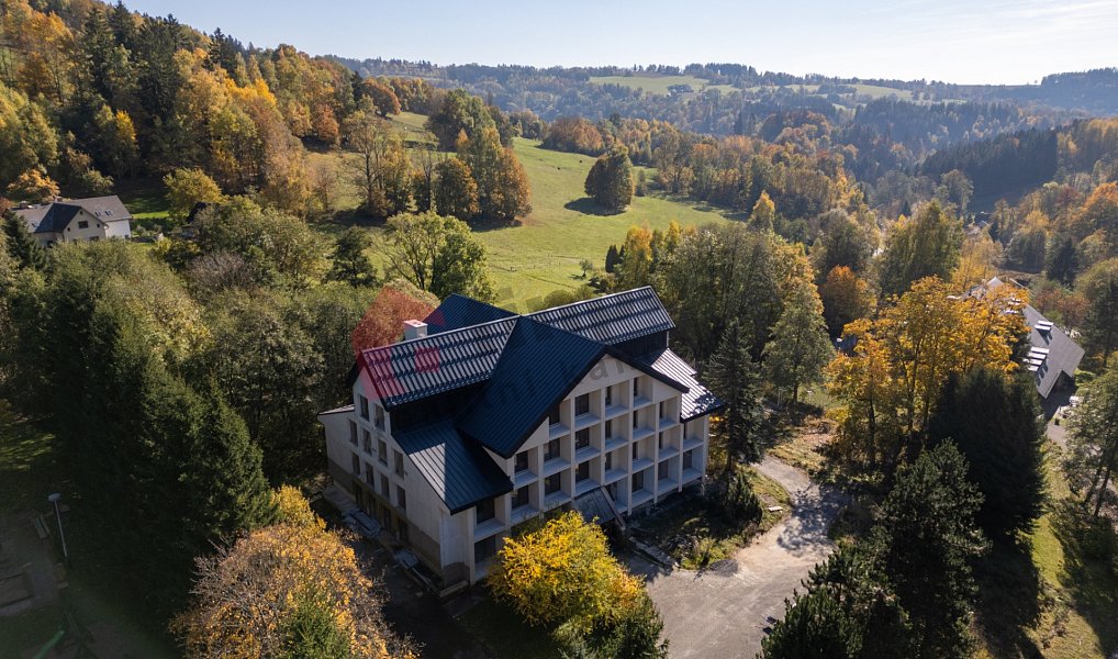 Prodej bytu 2+1 37 m², Benecko – náhled fotky 11