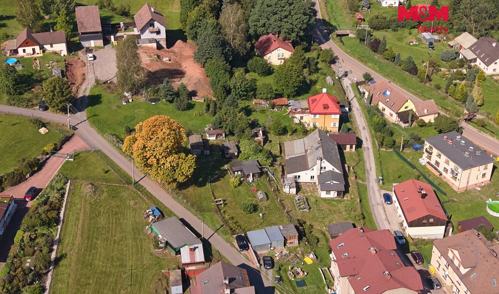 Prodej stavebního pozemku 1 093 m², Bernartice – náhled fotky 11