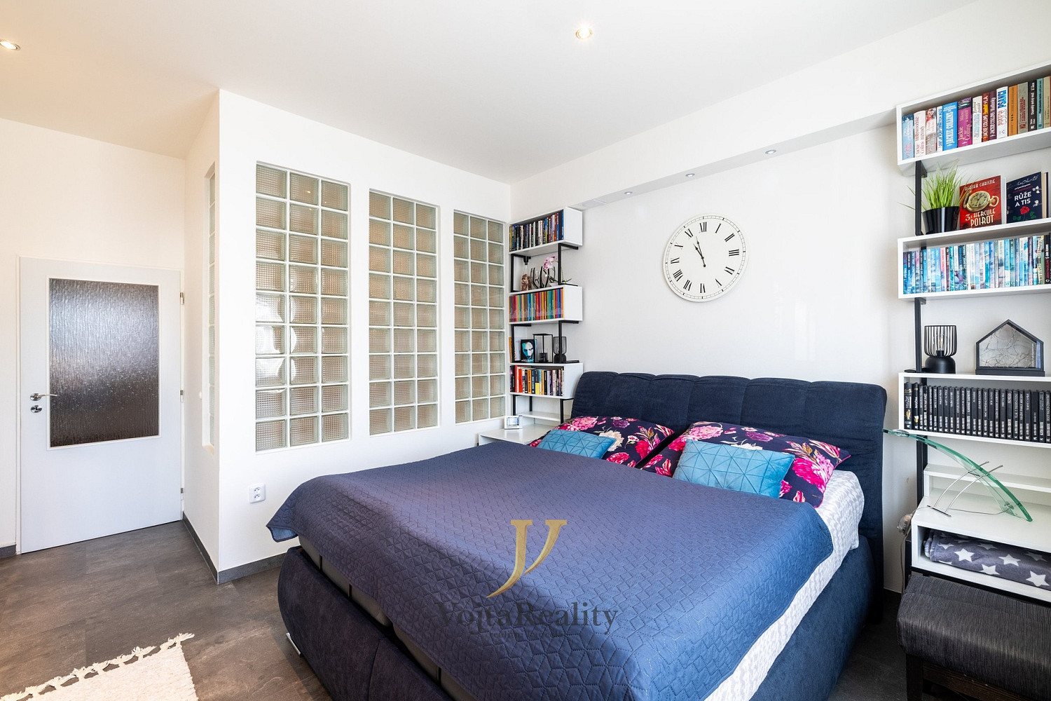 Prodej domu 222 m² s pozemkem 328 m² – fotografie 3