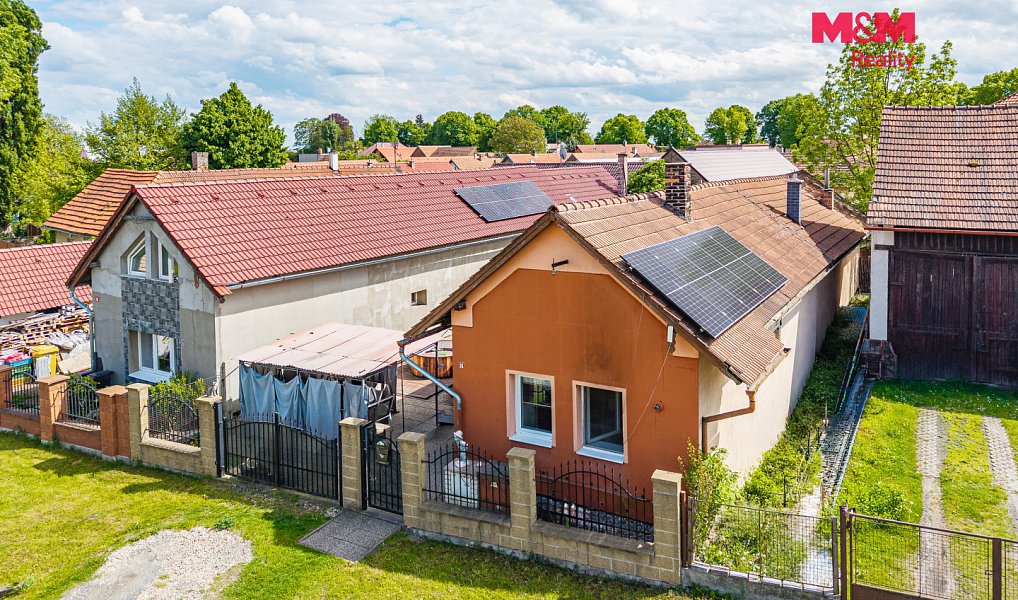 Prodej domu 108 m² s pozemkem 438 m², Bobnice – náhled fotky 13