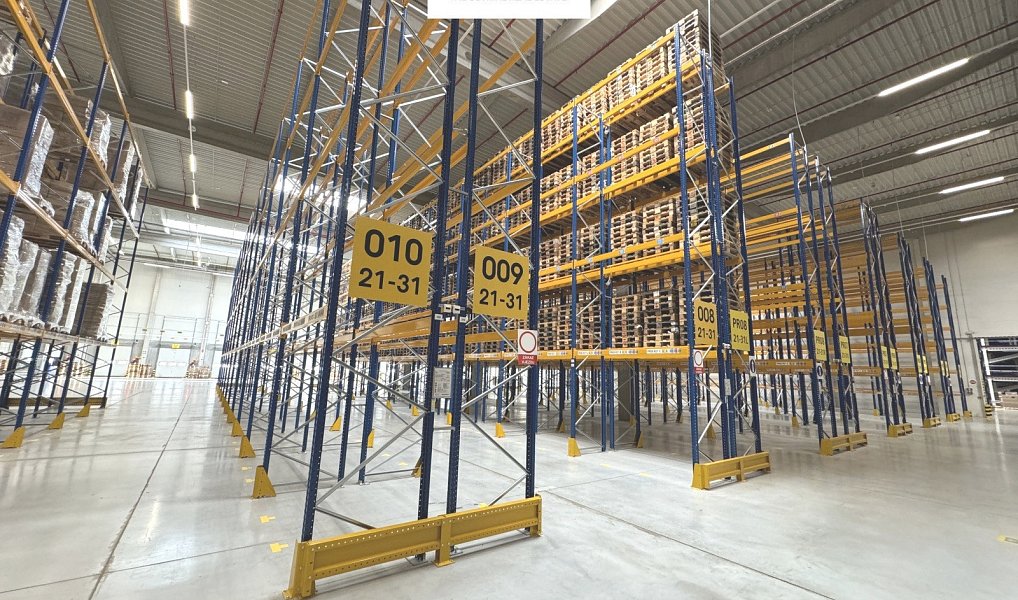 Pronájem skladovacích prostor 10 000 m², Kladno – náhled fotky 2