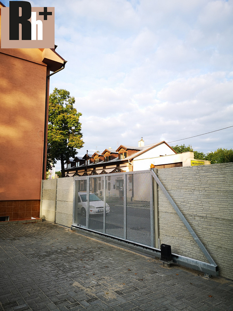 Prodej nájemního domu, činžáku 708 m² – pohled 2