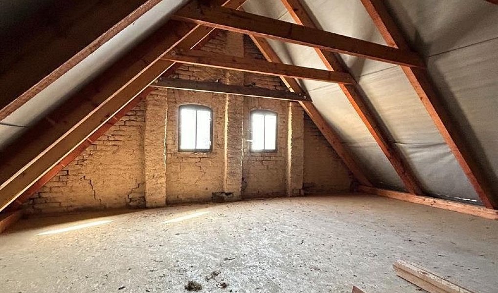Prodej domu 190 m² s pozemkem 662 m², Černěves – náhled fotky 33