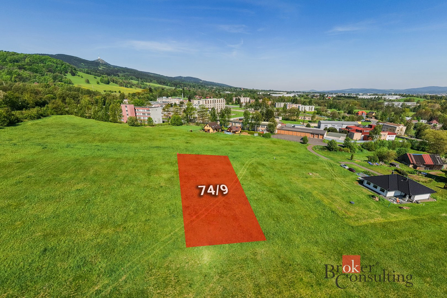 Prodej stavebního pozemku 1 333 m² - Widok 2