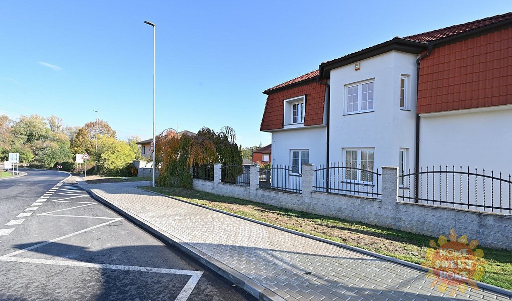 Pronájem domu 610 m² s pozemkem 747 m², Průhonice – náhled fotky 20