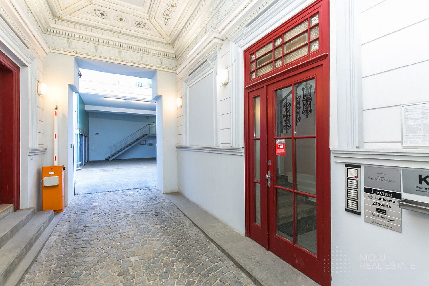 Paletové parkovací stání k pronájmu – fotografie 2