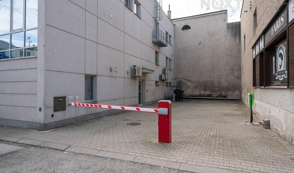 Prodej kanceláře 137 m², Vrchlabí – náhled fotky 11