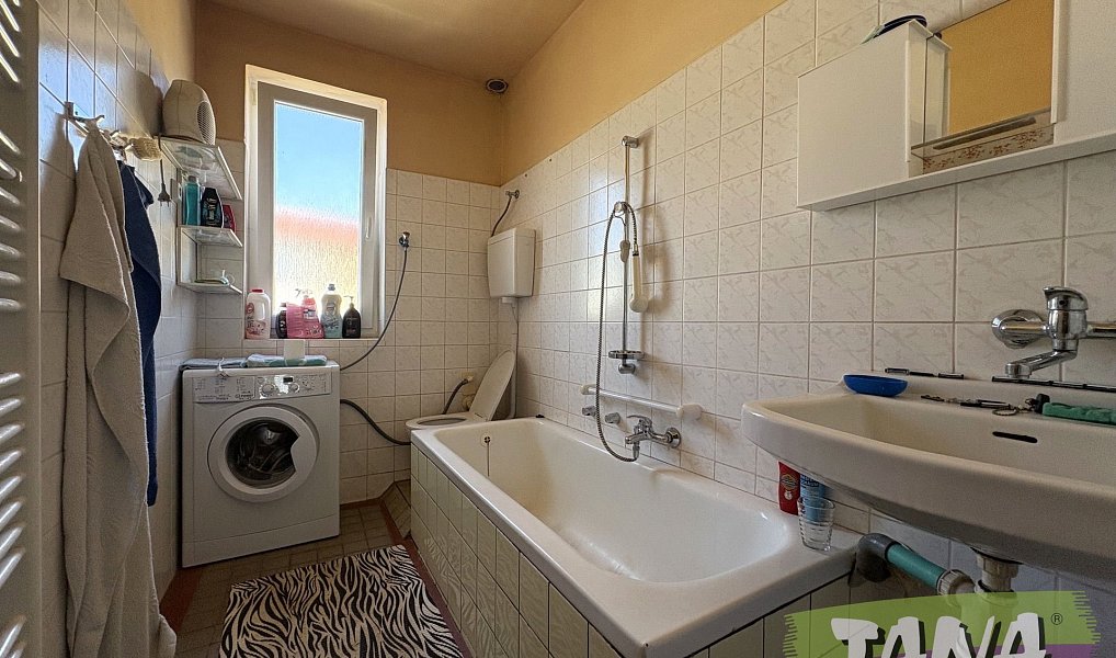 Prodej domu 95 m² s pozemkem 446 m², Dvůr Králové nad Labem – náhled fotky 4