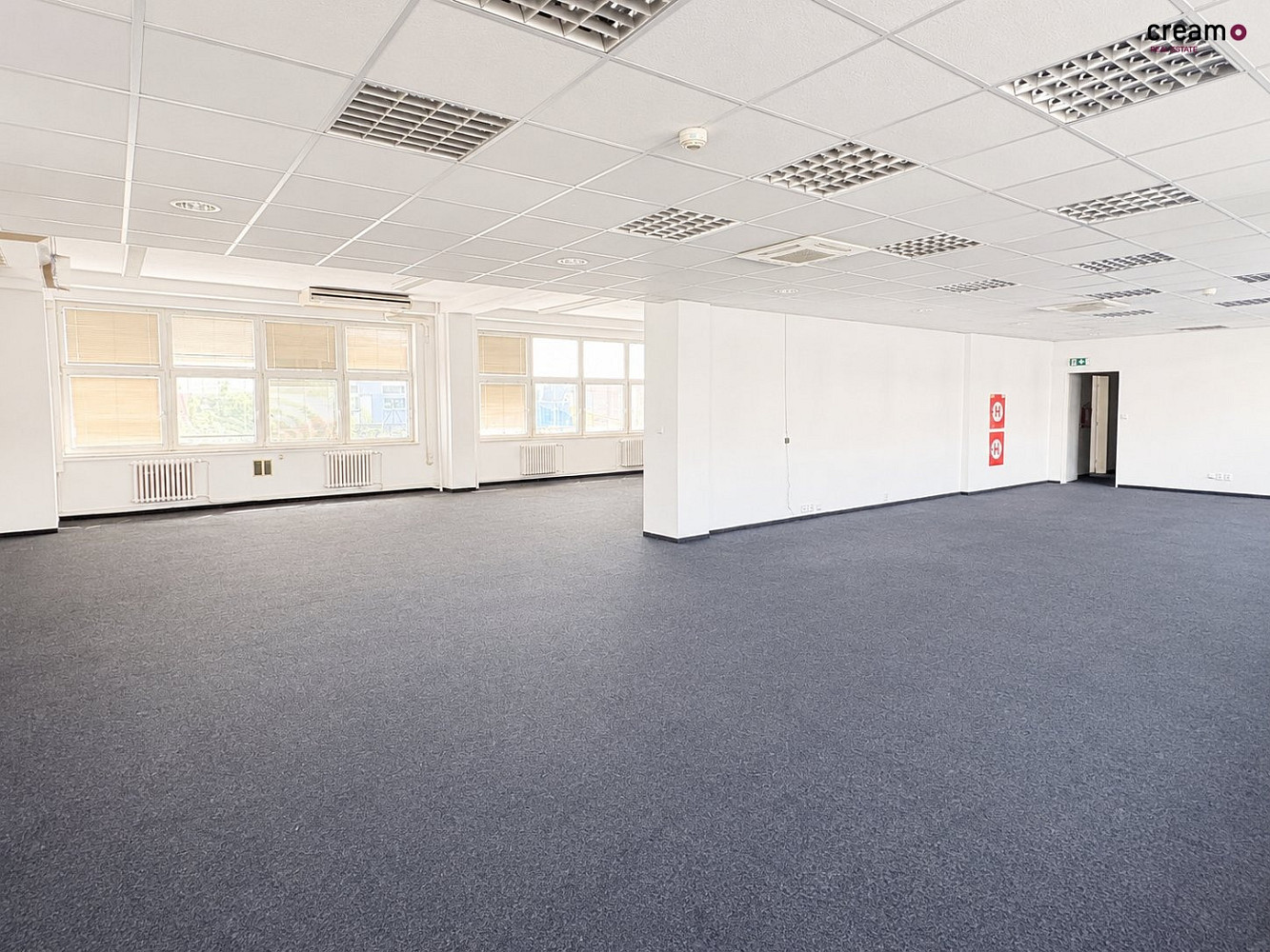 Pronájem kanceláře 263 m²