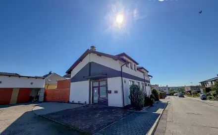 Pronájem obchodních prostor 130 m², Třešňová, Zliv, okres České Budějovice