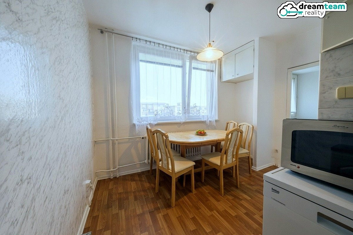 Pronájem bytu 3+1 60 m² — photo 3
