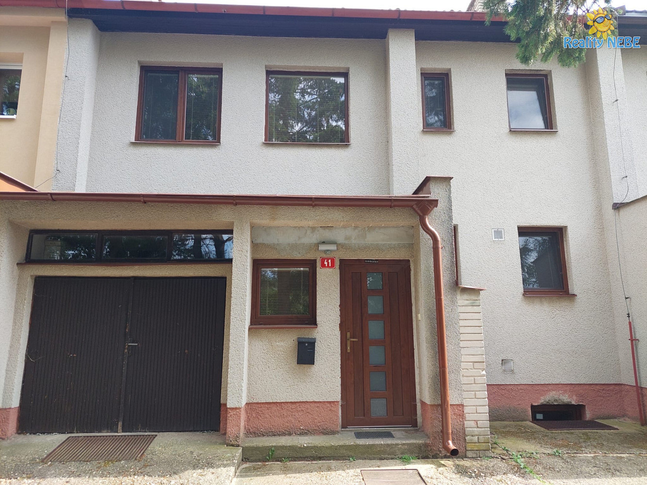 Prodej domu 200 m² s pozemkem 147 m²