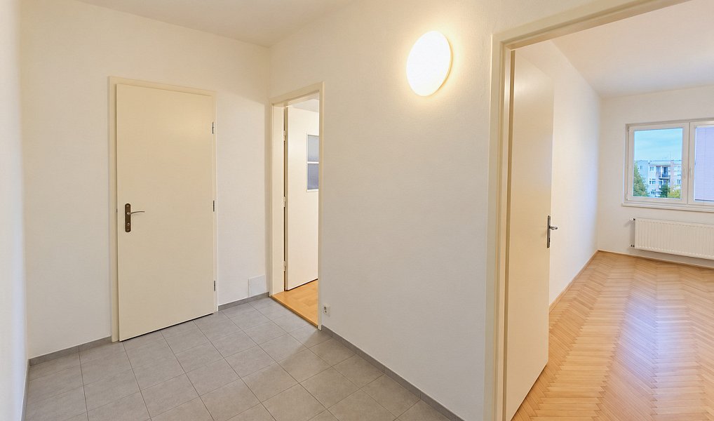 Pronájem bytu 2+kk 52 m², Praha – náhled fotky 4