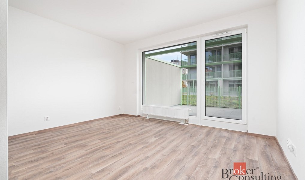 Prodej bytu 1+kk 36 m², Plzeň – náhled fotky 3