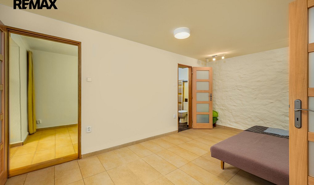 Prodej domu 150 m² s pozemkem 131 m², Velešín – náhled fotky 3
