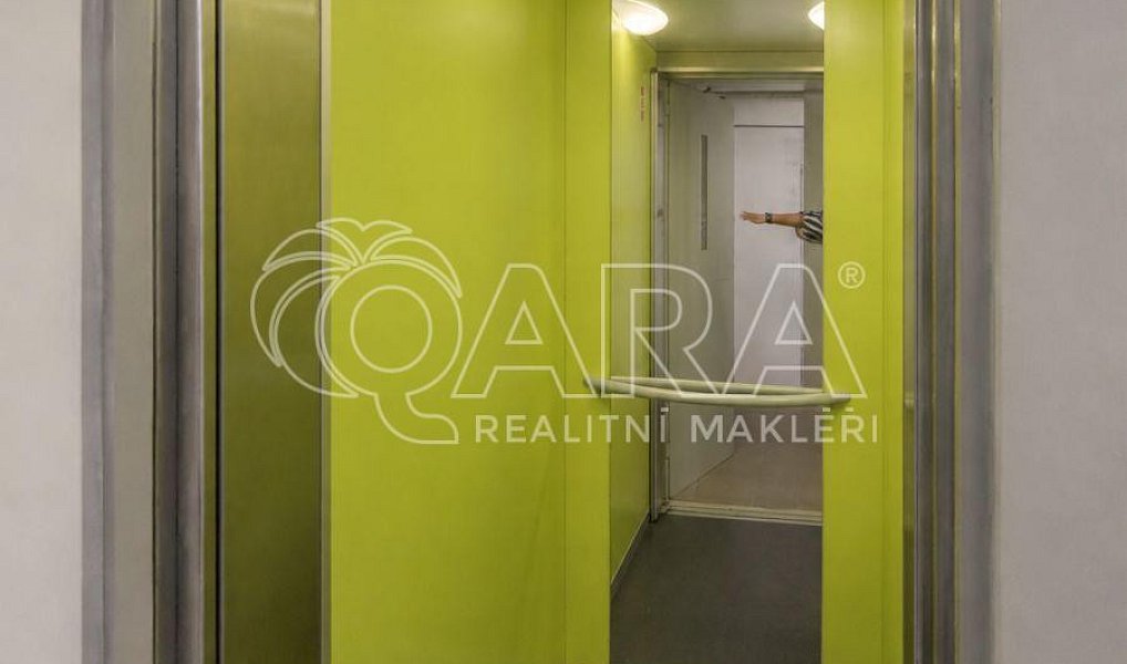 Pronájem bytu 2+1 60 m², Praha – náhled fotky 12