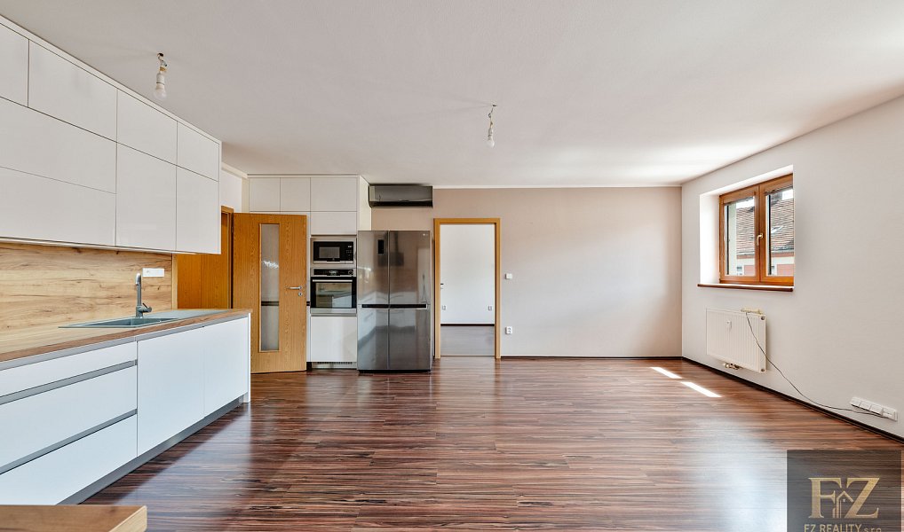 Prodej bytu 3+kk 78 m², Tábor – náhled fotky 6