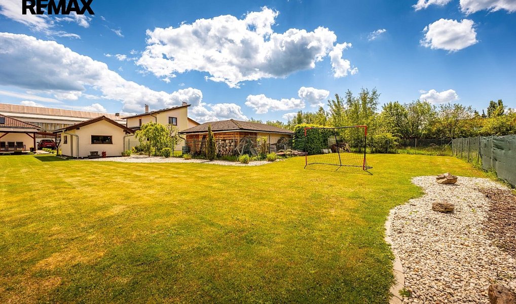 Prodej domu 134 m² s pozemkem 1 409 m², Lišov – náhled fotky 33