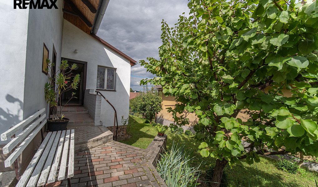 Prodej chaty/chalupy 78 m² s pozemkem 372 m², Újezd – náhled fotky 9