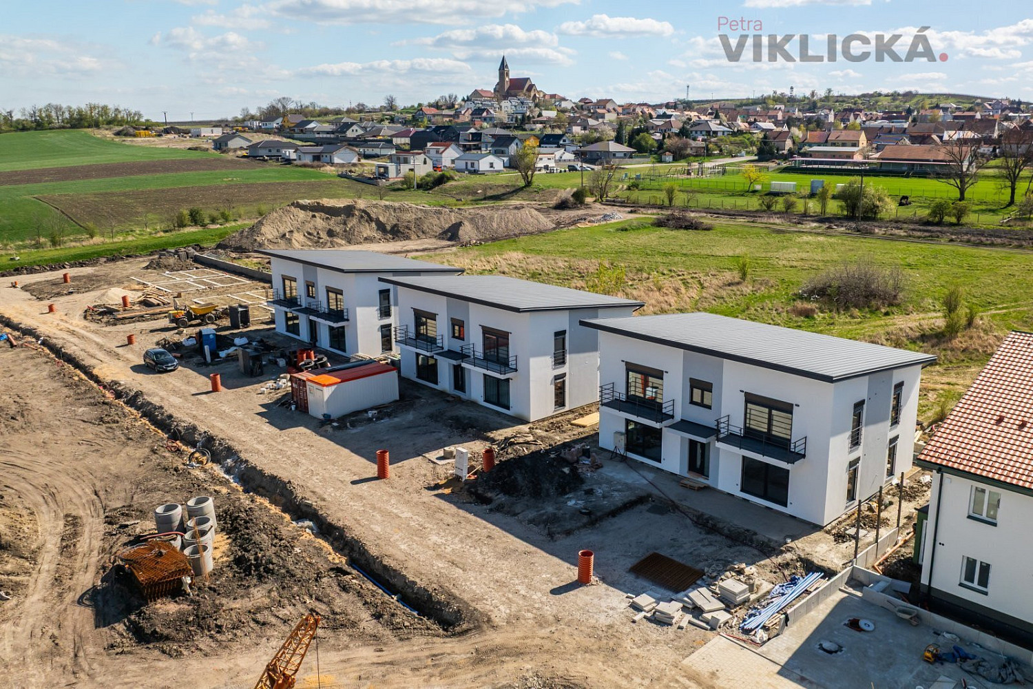 Prodej nájemního domu, činžáku 60 m² — photo 3