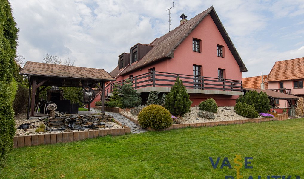 Prodej domu 200 m² s pozemkem 525 m², Jeseník nad Odrou – náhled fotky 4