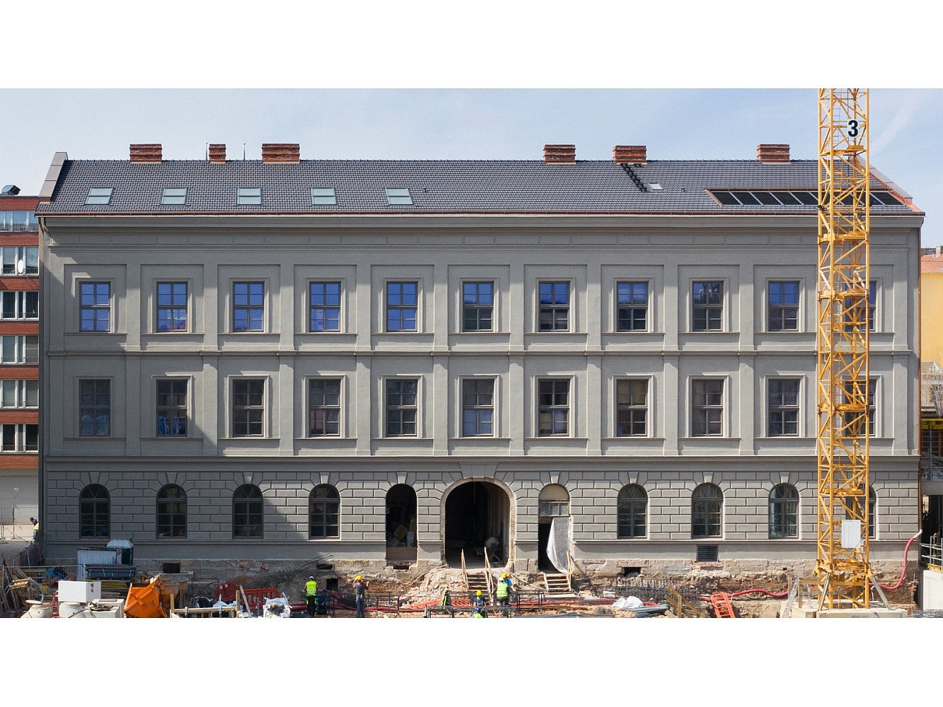Pronájem kanceláře 472 m² – fotografie 2