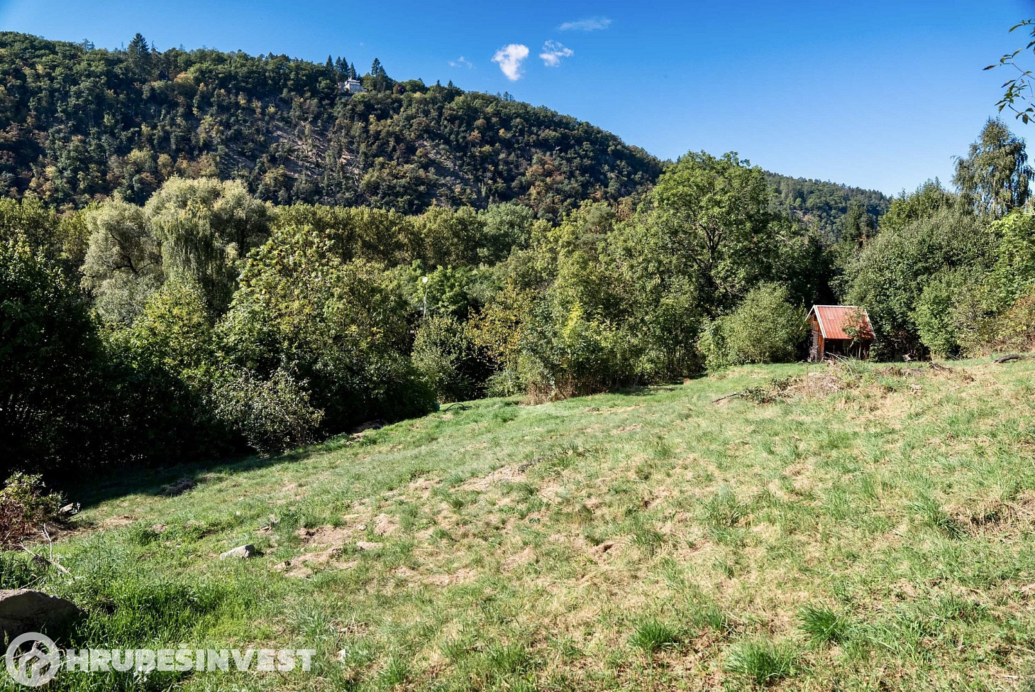 Prodej stavebního pozemku 1 336 m² – fotografie 4