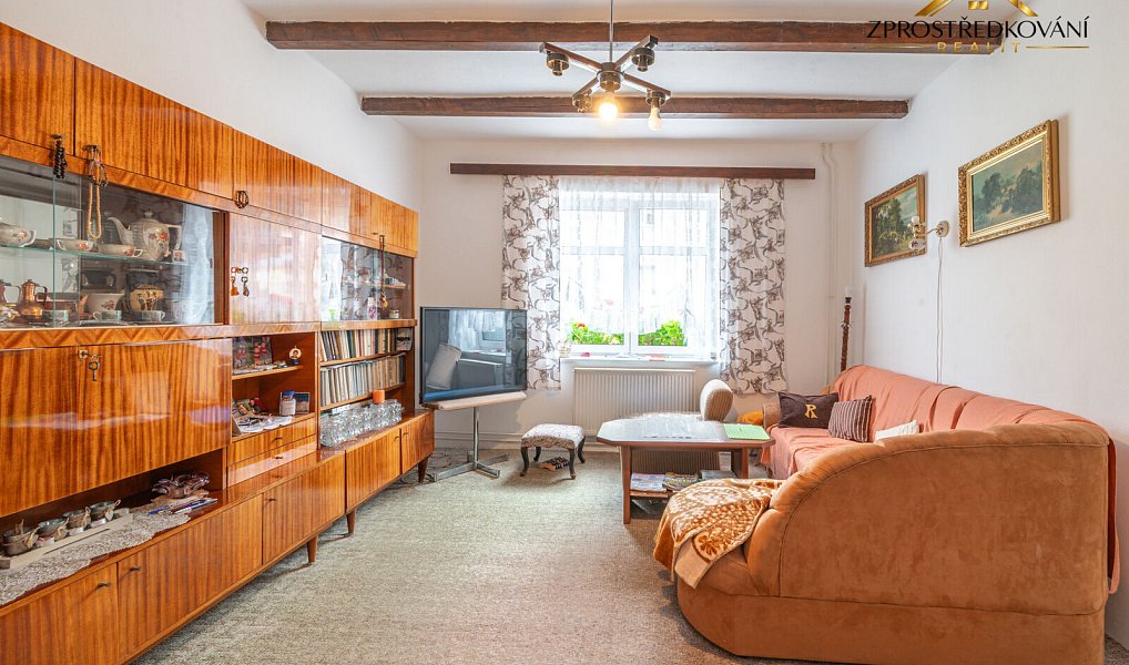 Prodej domu 380 m² s pozemkem 615 m², Kraslice – náhled fotky 20