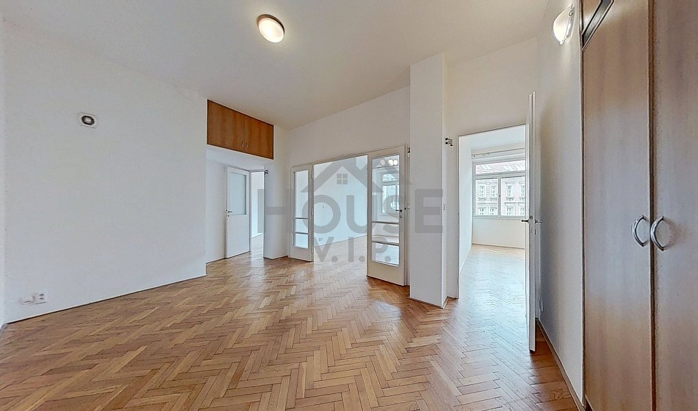 Prodej bytu 4+1 141 m², Praha – náhled fotky 15