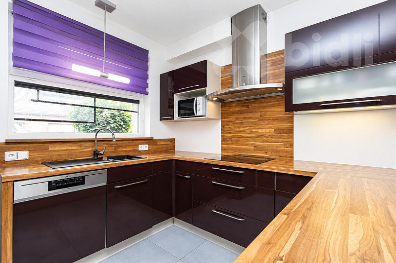 Prodej domu 141 m² s pozemkem 274 m² — photo 3