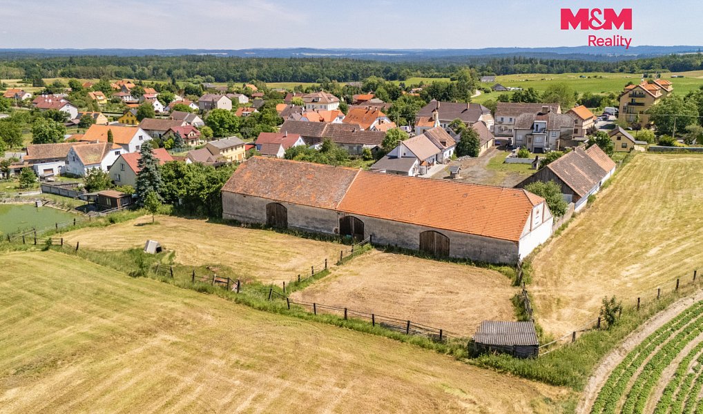 Prodej komerčního pozemku 16 101 m², Vráž – náhled fotky 11