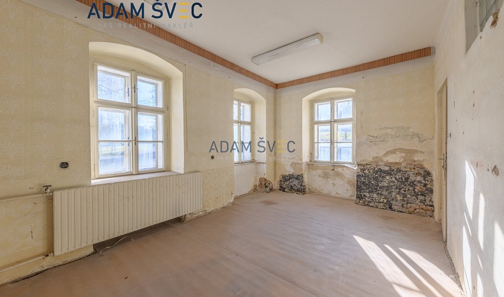 Prodej výrobních prostor 809 m², Moravský Beroun – náhled fotky 47