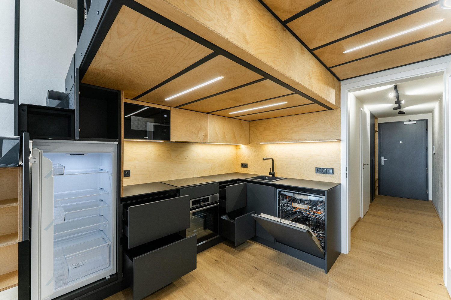 Pronájem bytu 1+kk 31 m² — photo 3