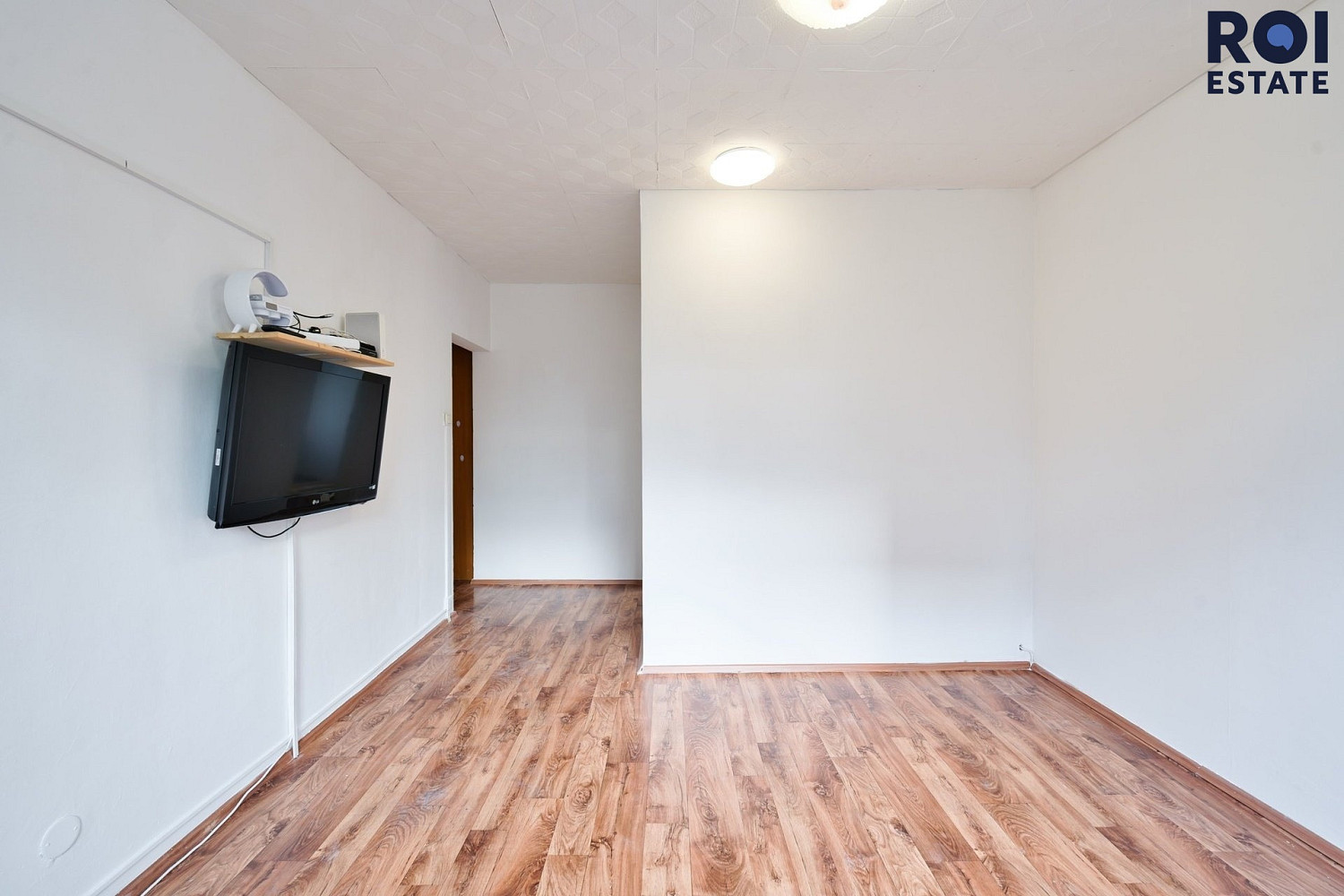 Pronájem bytu 2+1 40 m² – fotografie 4