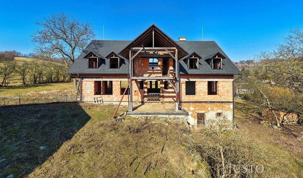 Prodej domu 500 m² s pozemkem 3 845 m², Libina – náhled fotky 4
