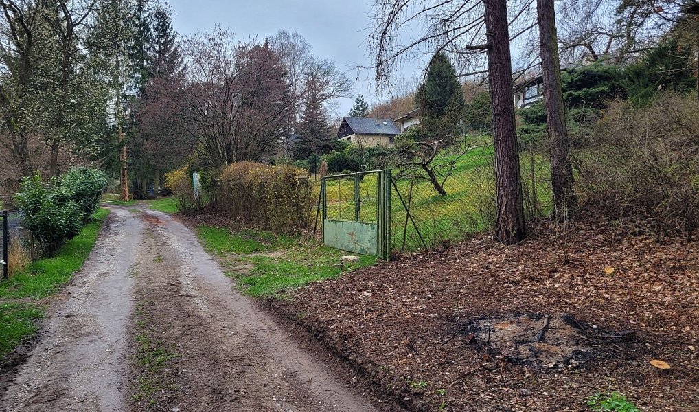 Prodej stavebního pozemku 1 246 m², Chyňava – náhled fotky 8