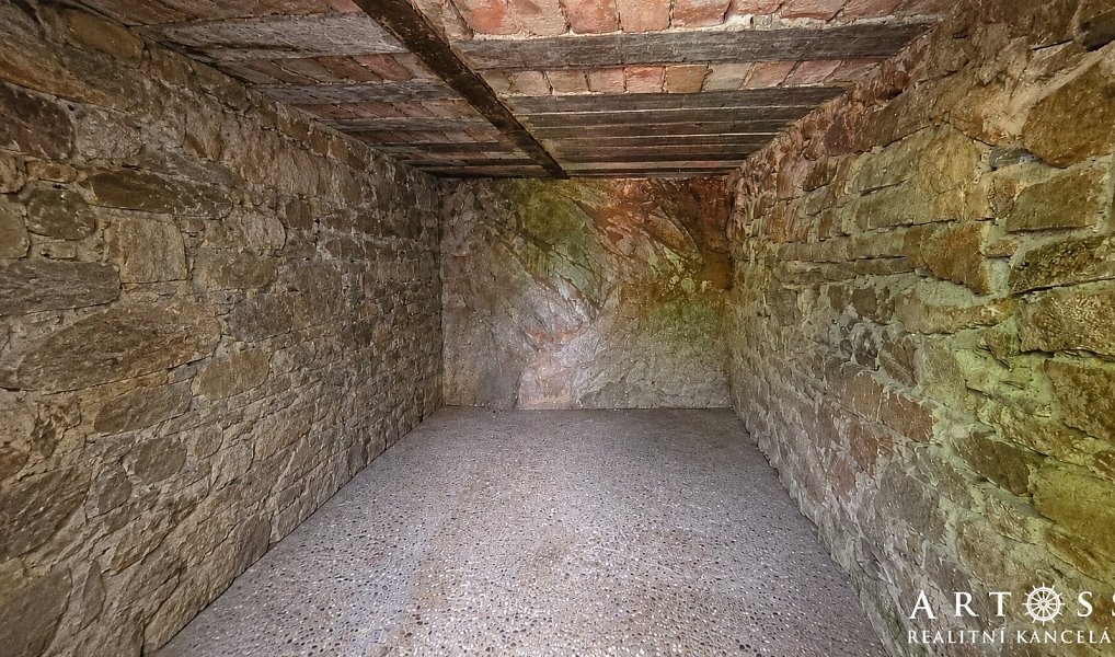 Prodej chaty/chalupy 25 m² s pozemkem 1 830 m², Rájec-Jestřebí – náhled fotky 12
