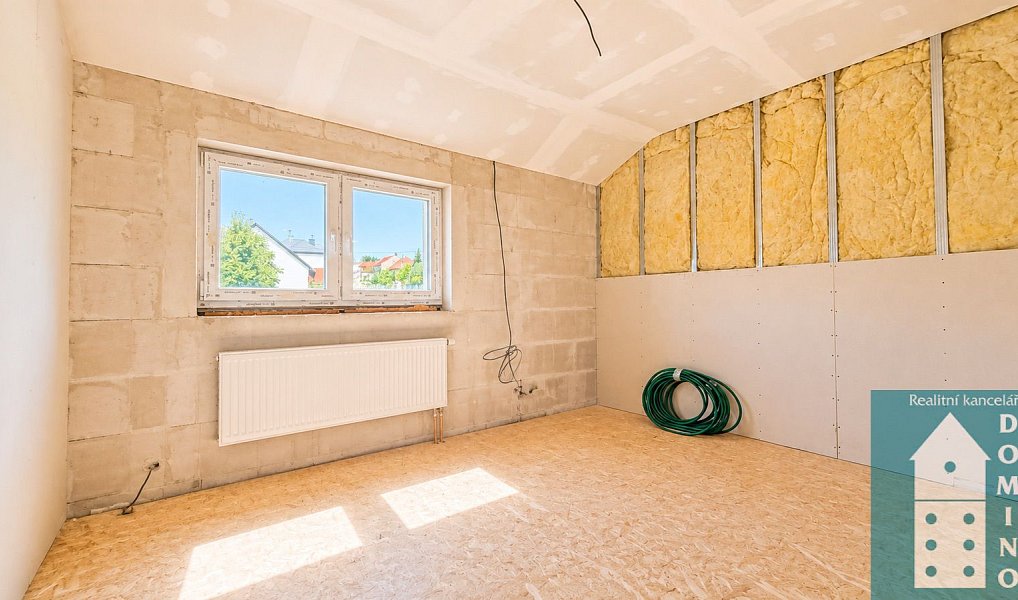 Prodej domu 241 m² s pozemkem 341 m², Halenkovice – náhled fotky 37