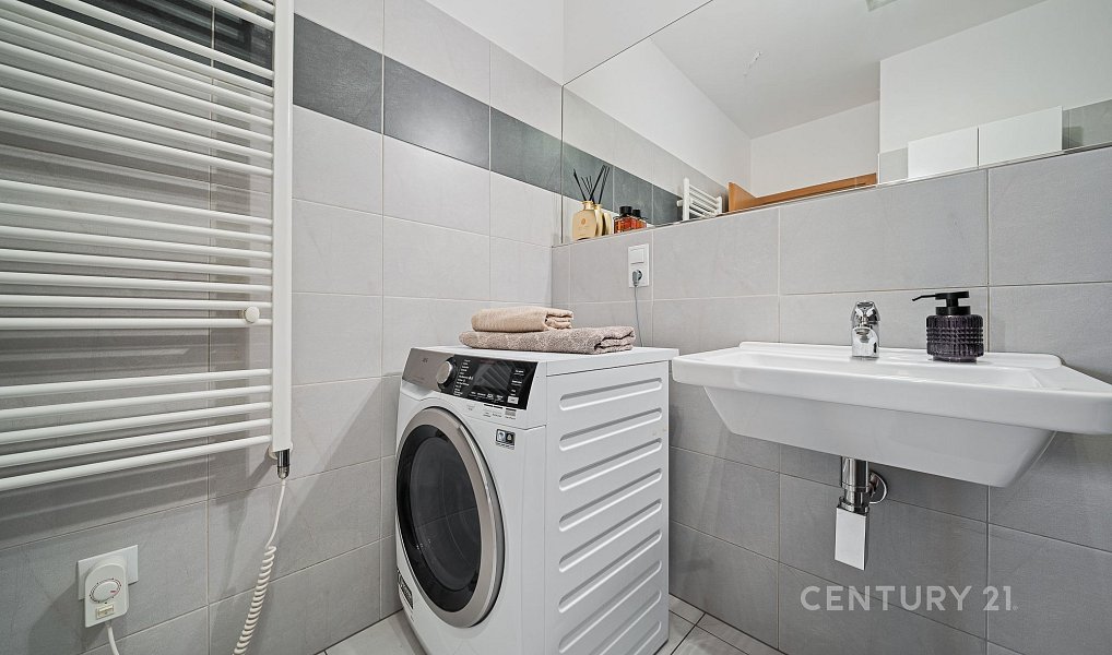Prodej bytu 3+kk 65 m², Praha – náhled fotky 11