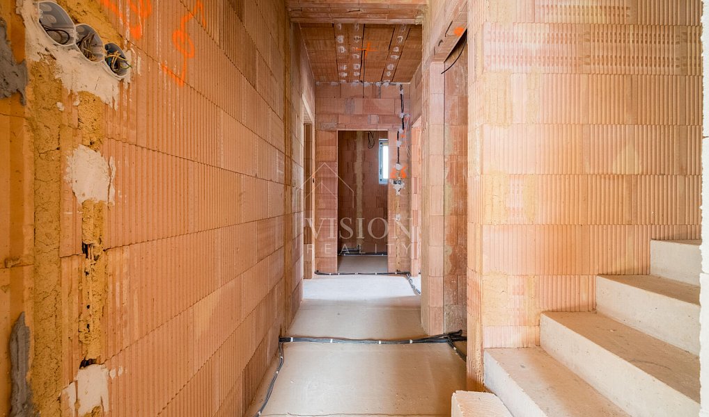 Prodej domu 152 m² s pozemkem 903 m², Dolní Lukavice – náhled fotky 4