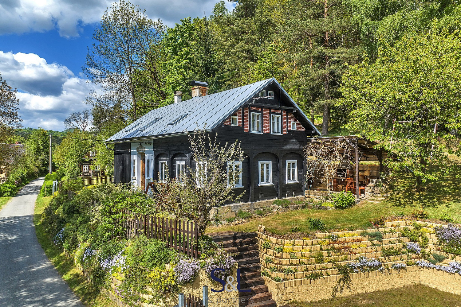 Prodej chaty/chalupy 128 m² s pozemkem 1 190 m²