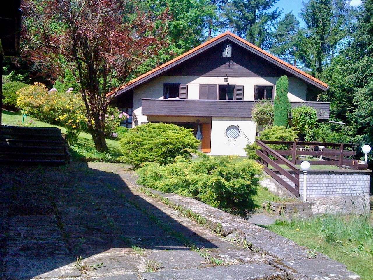 Prodej domu 190 m² s pozemkem 3 153 m²