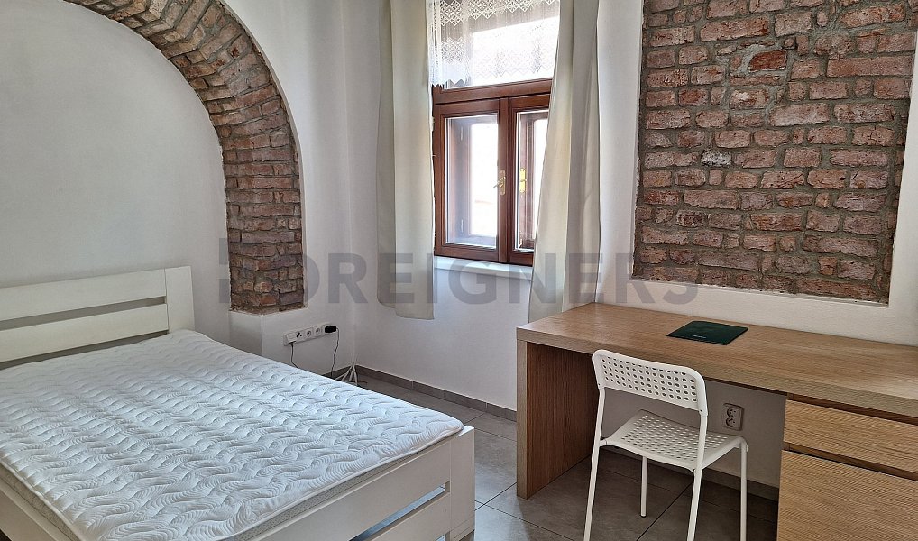 Pronájem bytu 1+kk 25 m², Olomouc – náhled fotky 2